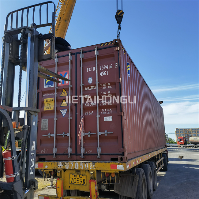 De boorgereedschappen, die een belangrijk accessoire zijn voor roterende boormachines, zijn te koop. 6